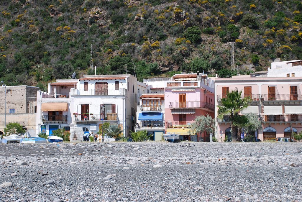 Vulcanoconsult Appartamenti Spiaggia Lipari  Exterior photo